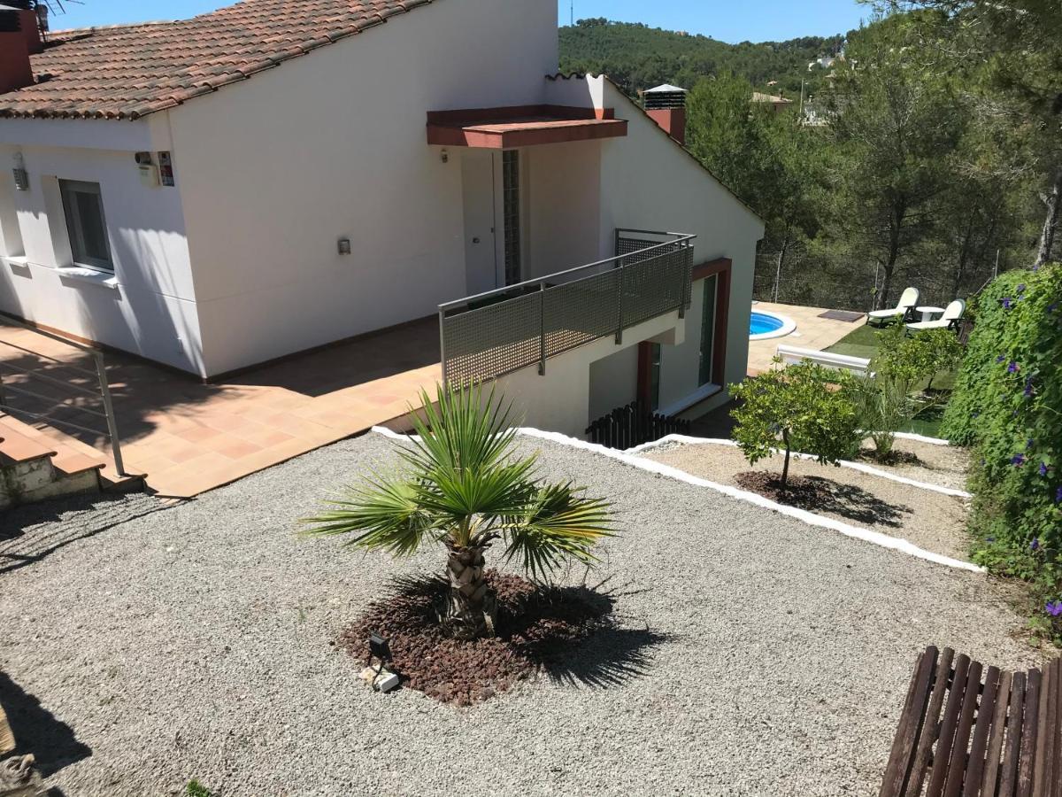 Villa Оливелья Экстерьер фото